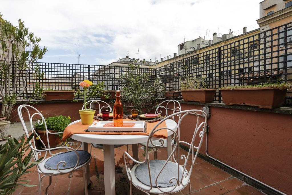Pantheon Terrace Apartment Roma Esterno foto